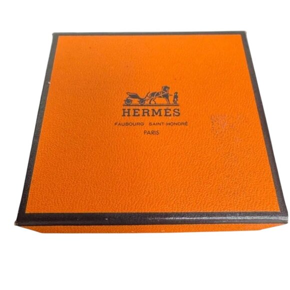 Hermes Serie Round Top Charm Pendant with Box with COA - Picture 5 of 5